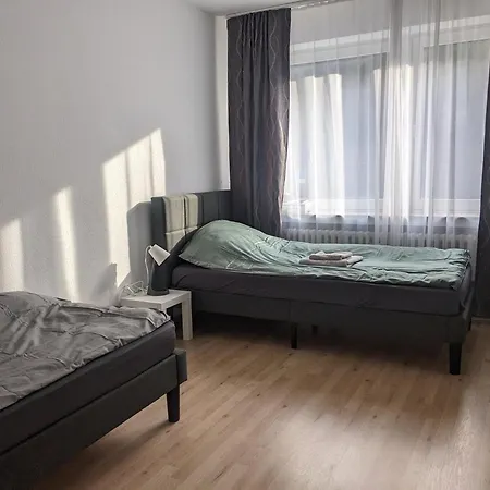 Lägenhet Monteurwohnung Business 6 Personen *